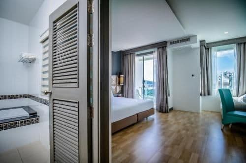 Deluxe Double or Twin Room