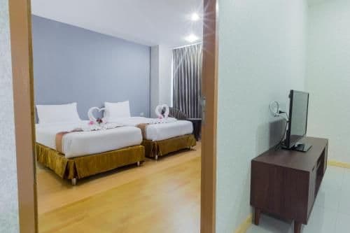 Large Double or Twin Room