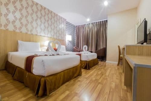 Deluxe Double or Twin Room