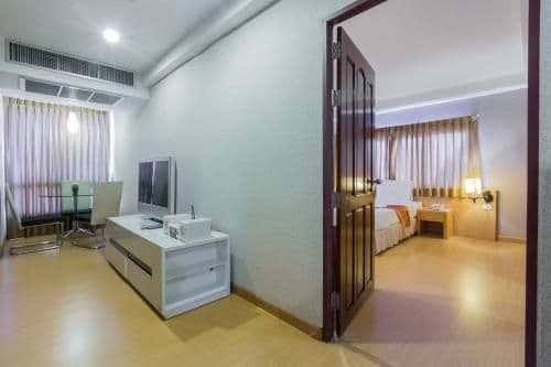 Large Double or Twin Room