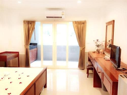 Apartment with Balcony