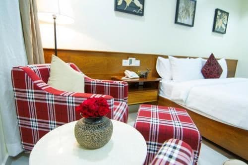 Rosa Suite