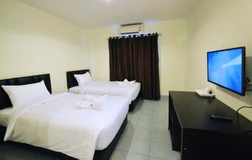 Standard Twin Room