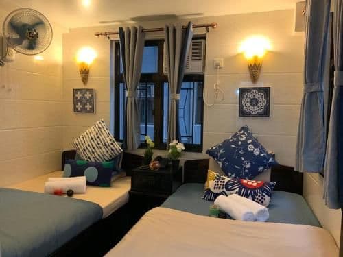 Deluxe Queen Room