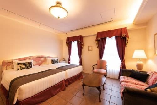 Standard Twin Room
