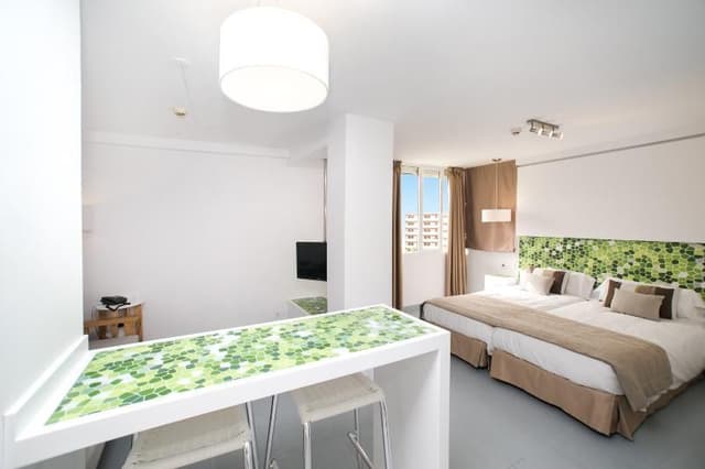 JUNIOR SUITE CAPACITY 3