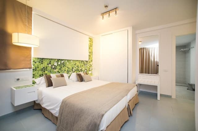 JUNIOR SUITE CAPACITY 3