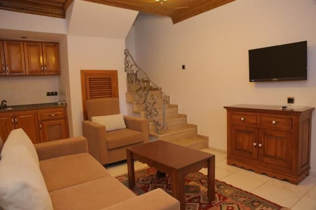 DOUBLE DUPLEX