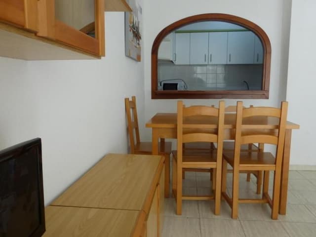 APARTMENT CAPACITY 4 ONE BEDROOM
