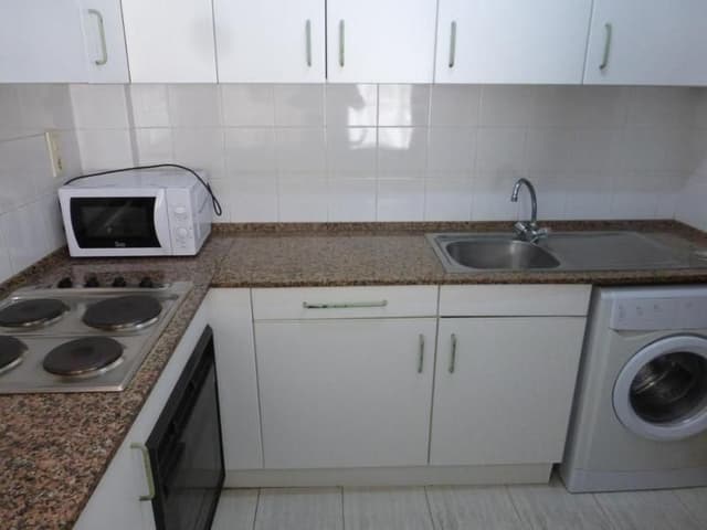 APARTMENT CAPACITY 4 ONE BEDROOM