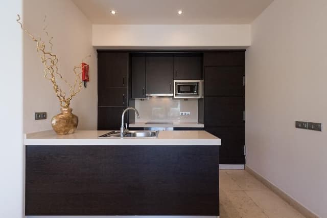 VILLA CAPACITY 6