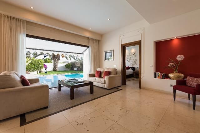 VILLA DELUXE CAPACITY 4