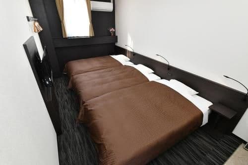 Triple Room with Shared Bathroom