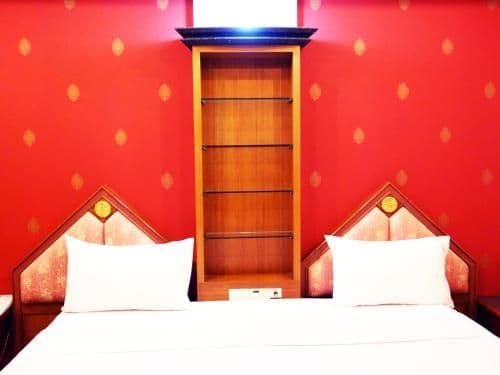 Deluxe Double or Twin Room