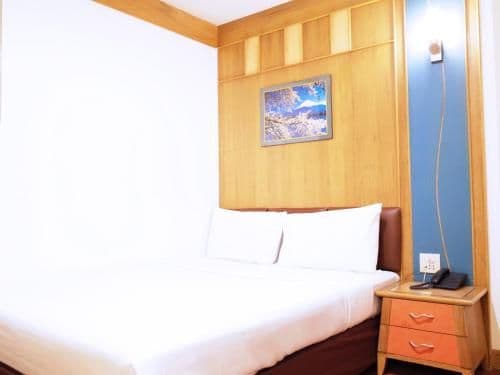 Standard Double Room No Window
