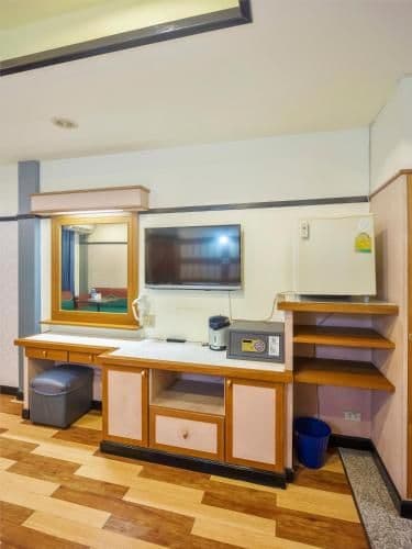 Deluxe Double or Twin Room