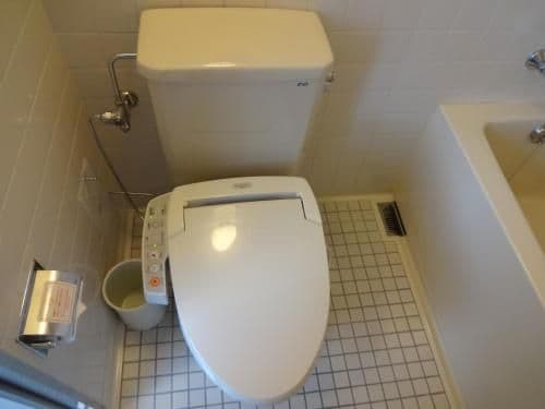 Corner Triple Room
