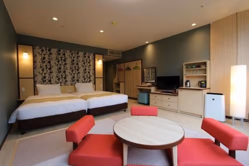 Deluxe Family Room