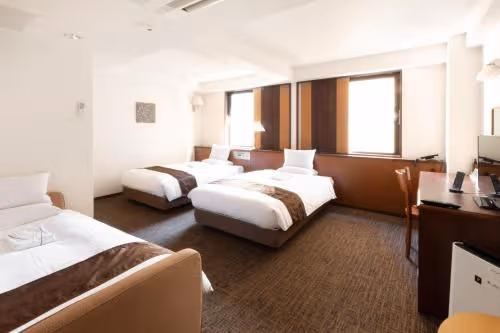 Twin Room with Extra Bed - Smoking