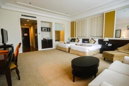 Junior Suite with City View