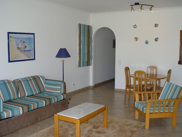 APARTMENT ONE BEDROOM