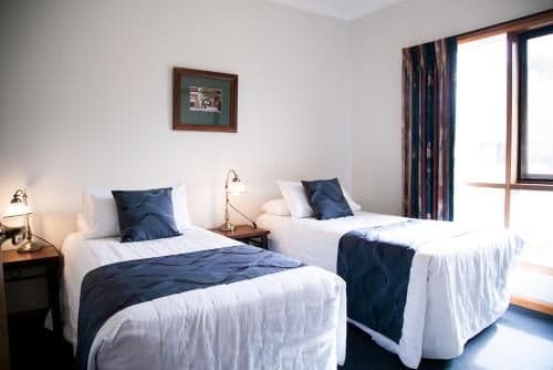 Three-Bedroom Villa with Garden View and Spa Bath
