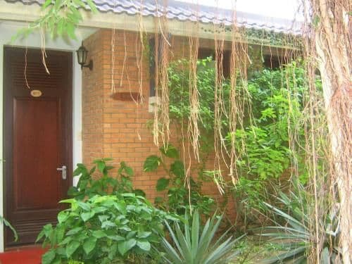 Bungalow (2 Adults)