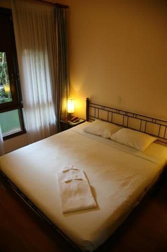 Bungalow (2 Adults)
