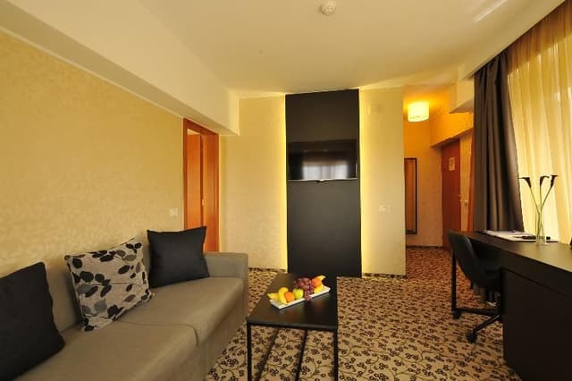 JUNIOR SUITE STANDARD