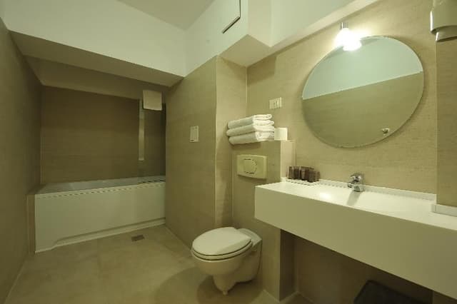 JUNIOR SUITE STANDARD