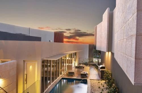 One-Bedroom Villa - Montage