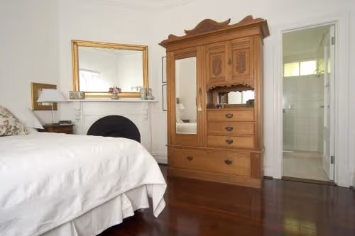Queen Room