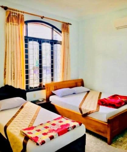 Phong Nha Hotel Hue