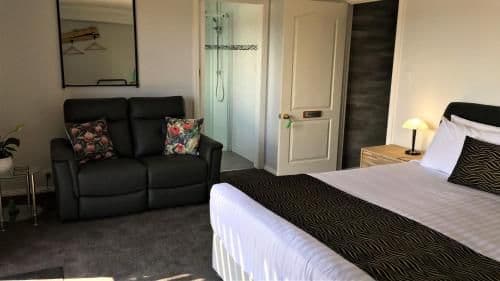 Deluxe Suite with Sea View