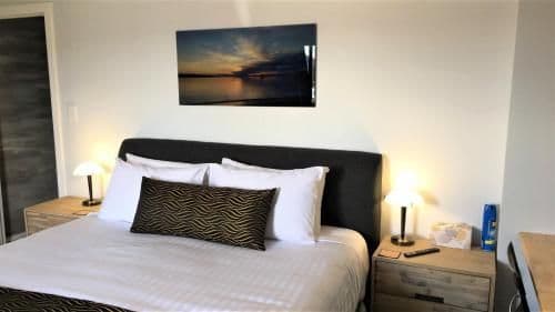 Deluxe Suite with Sea View