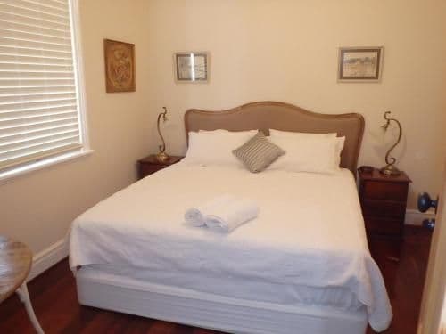 King Room with Spa Bath (4)