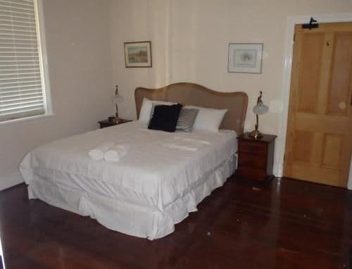 King Room with Spa Bath (3)