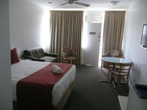 Queen or Twin Room