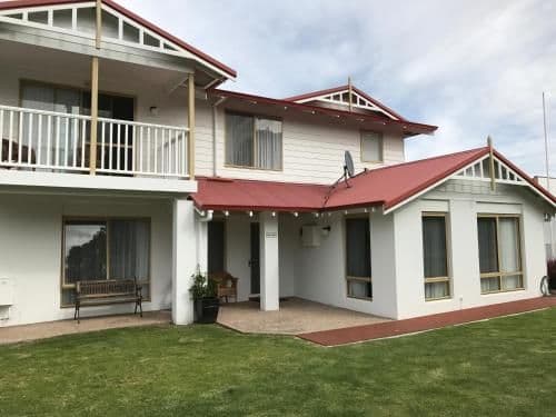 Luxury Three-Bedroom House