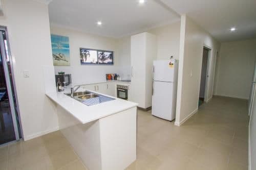 Luxury Three-Bedroom Townhouse with Sea View B