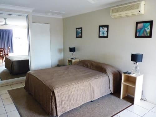 Standard Queen Room