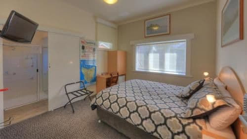 Queen Room - Disability Access
