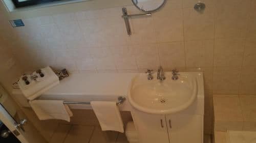 Standard King or Twin Room