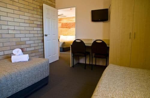 Family Room (2 Bed rooms)