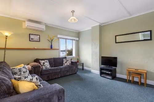 Family Apartment with Sea View