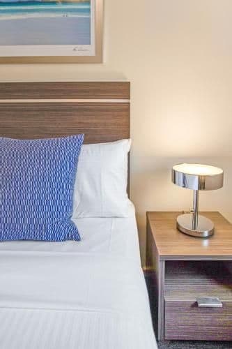 Deluxe Two Bedroom Apartment (1 Queen and 2 Single Beds)