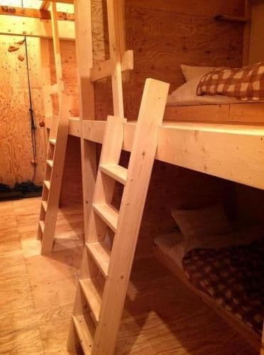 2 Bed in 6-Bed Male Dormitory Room