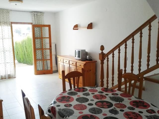 APARTMENT CAPACITY 6 TWO BEDROOMS