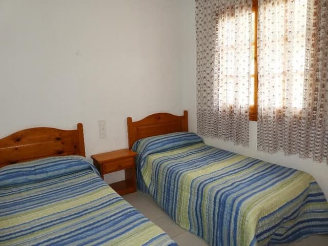 APARTMENT CAPACITY 6 TWO BEDROOMS