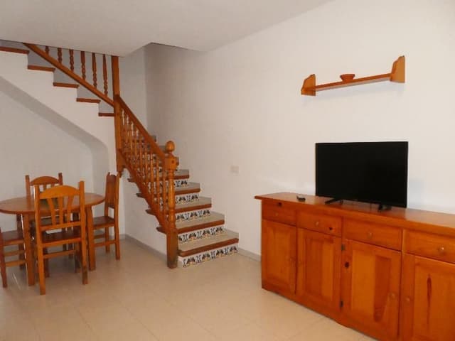 APARTMENT CAPACITY 6 TWO BEDROOMS